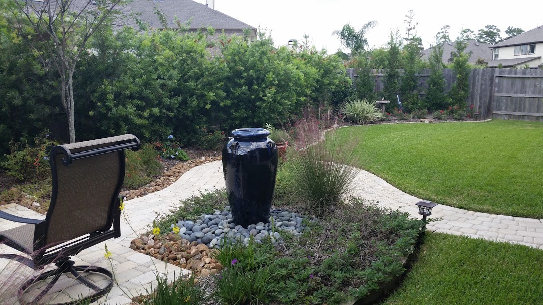 Front House Landscaping [target:city] thumbnail